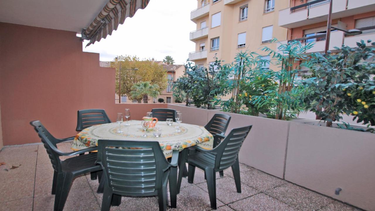 Regina - Victoria Appartement Sainte-Maxime Buitenkant foto